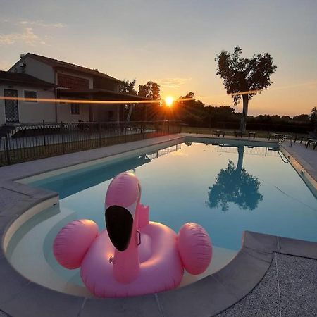 Vistalago Versilia Massarosa Exteriör bild