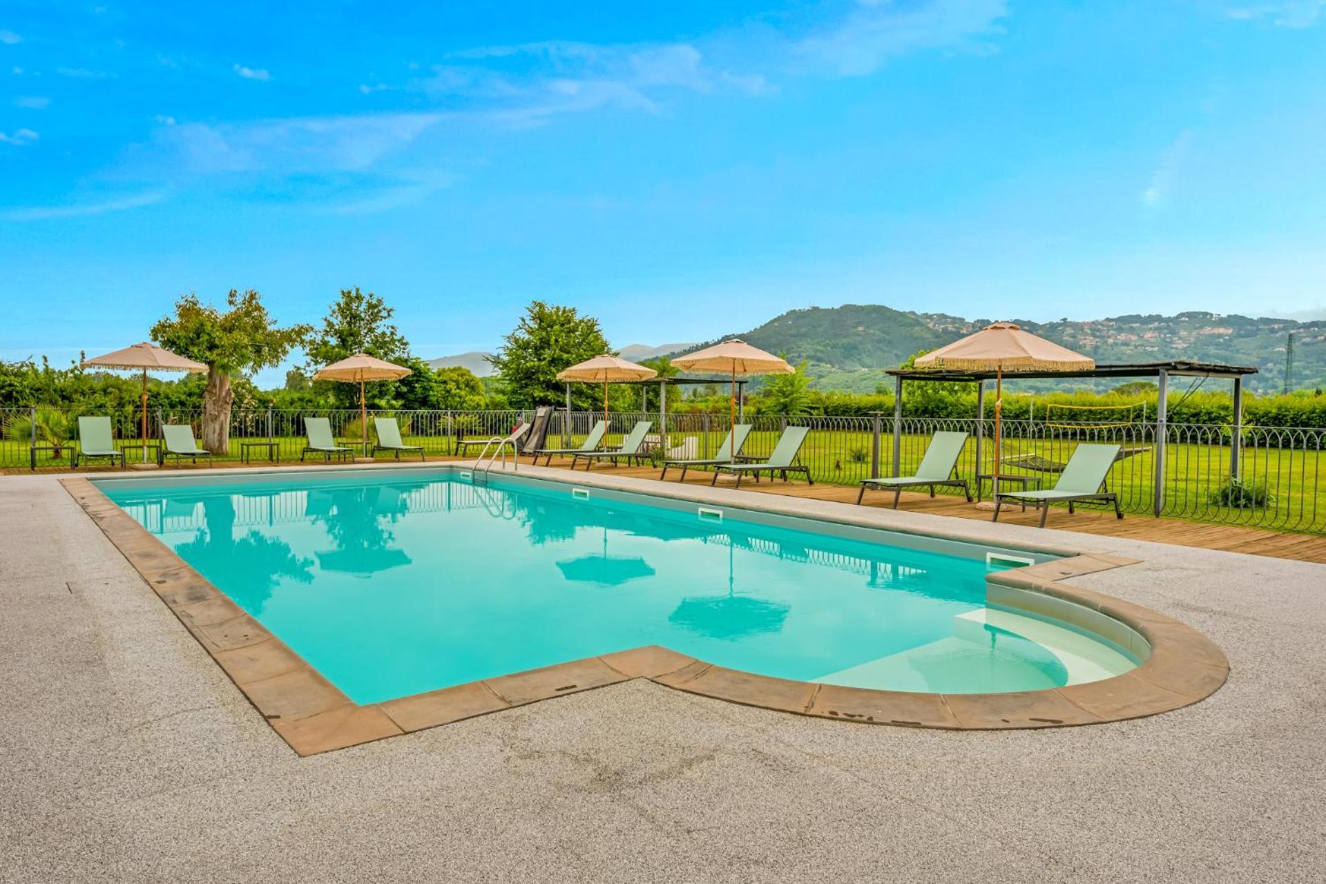 Vistalago Versilia Massarosa Exteriör bild