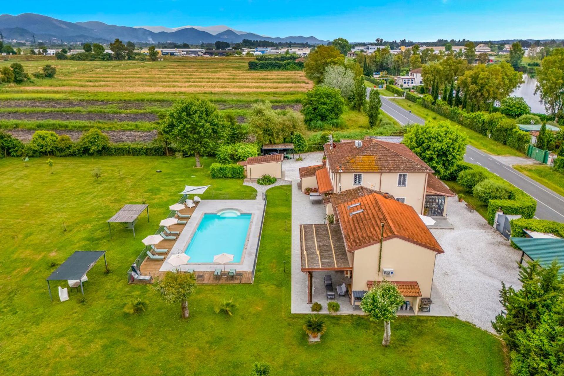 Vistalago Versilia Massarosa Exteriör bild