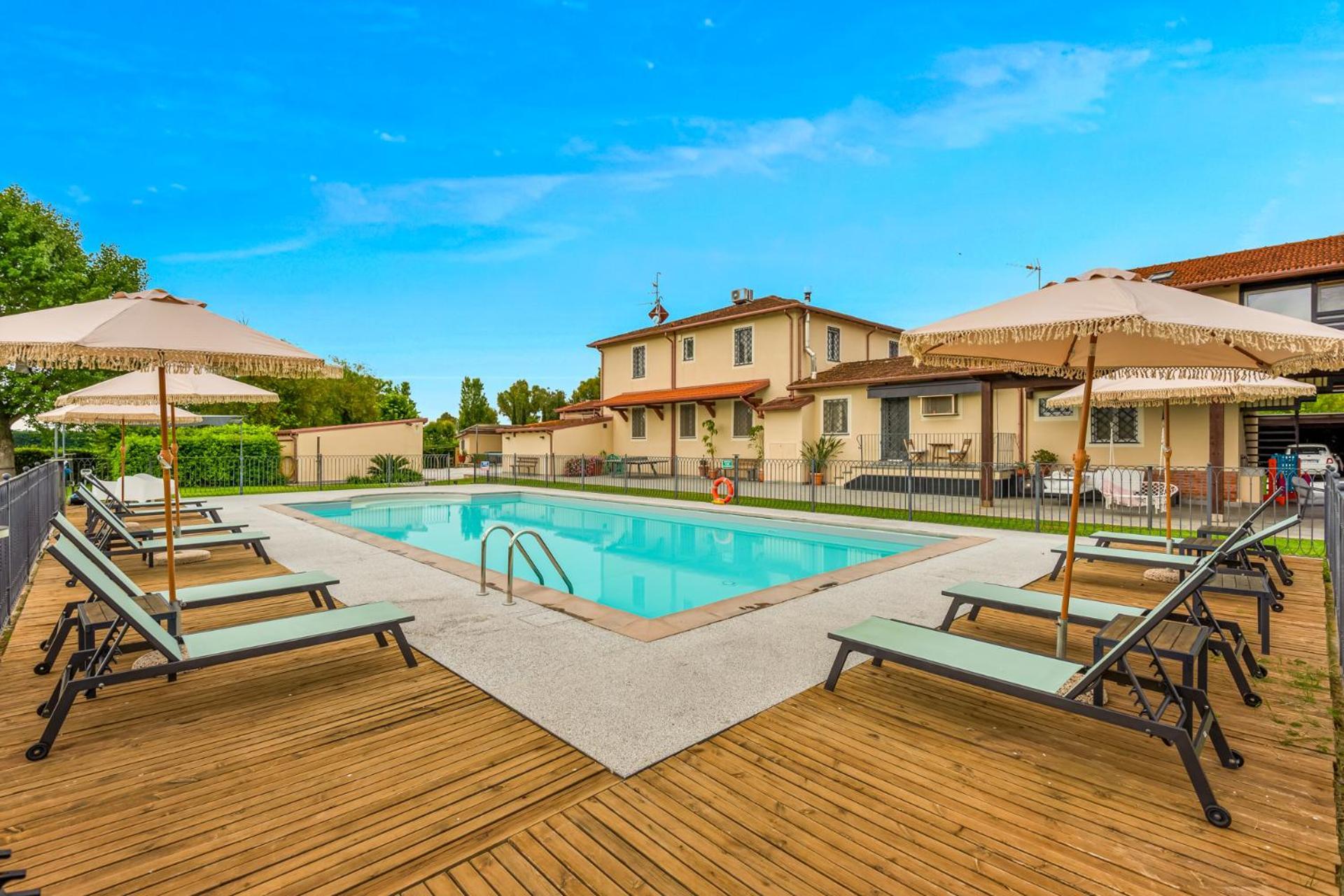 Vistalago Versilia Massarosa Exteriör bild
